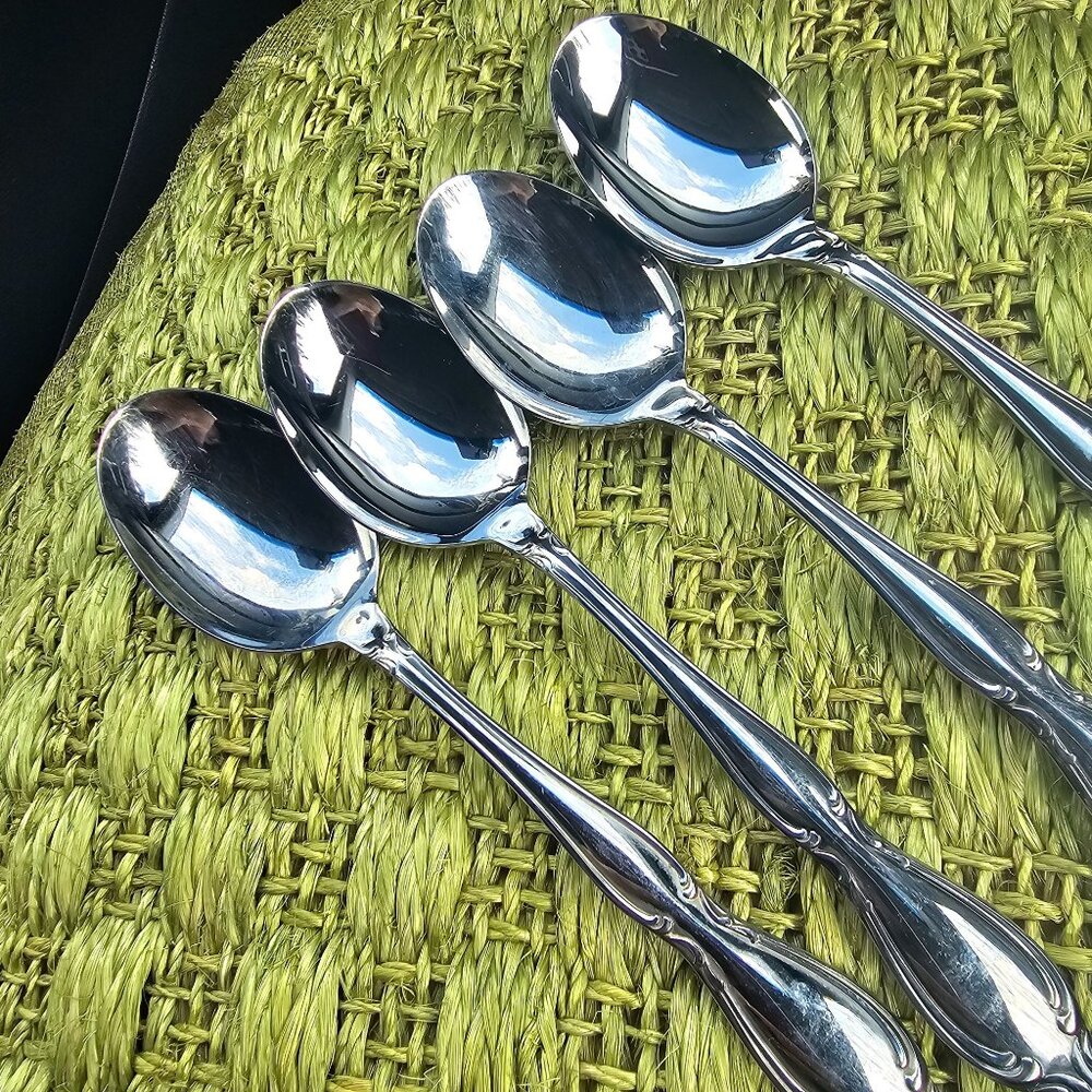Oneida Strathmore Soup Spoon 6.5" stainless scrolls classic romantic timeless el - Picture 2 of 8